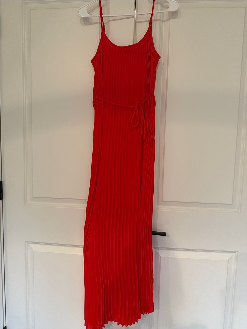 NWOT Banana Republic Red Pleated Maxi Dress with Waist Tie